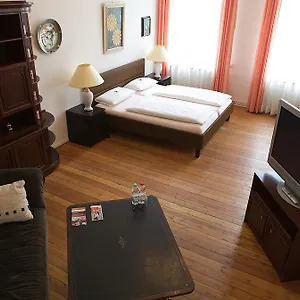 Fasanenhaus 3*, Berlin Niemcy