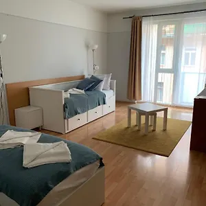 Hi Downtown A12 Apartament