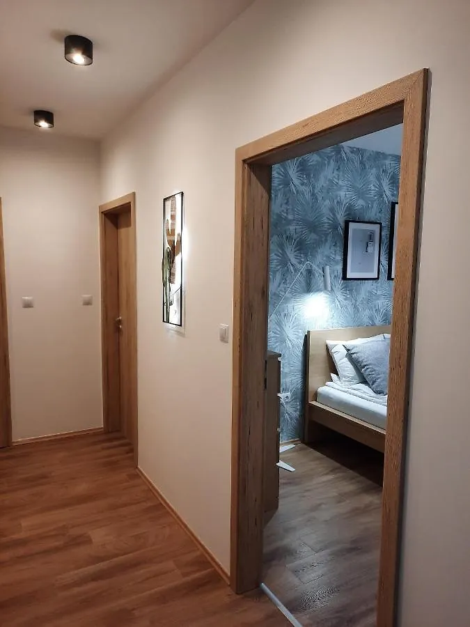 Bpr Space Grey Home With Balcony Budapeste Apartamento